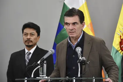 Paz dice que el país está “a punto de perder” juicios de arbitraje con exadministradoras de los fondos de pensiones