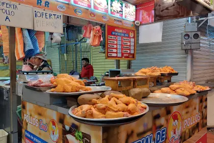 La semana arranca con el kilo de pollo a Bs 31,50 en Cochabamba y a Bs 25,50 en La Paz donde la oferta es escasa