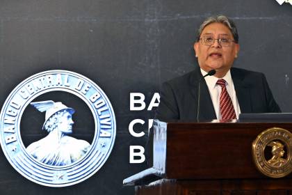 BCB niega renuncia de su Presidente y dice que supuesta carta difundida es falsa