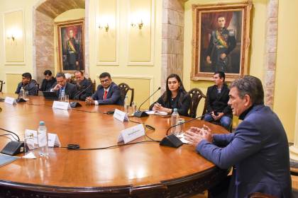 Gobernaciones acuerdan mesas técnicas para el 5 y 12 de octubre para profundizar cronograma del 50-50
