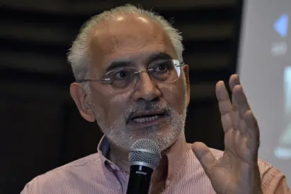 Carlos Mesa: “Camacho y Pumari terminan un camino que nunca debieron ser obligados a recorrer”