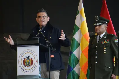 Paz, en el Consejo Económico y Social: “La revolución no es con muerte; COB, Túpac, vengan al diálogo”