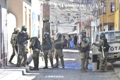 Caso Llallagua: Aguilera señala que se aprehendió a una persona “directamente vinculada con el asesinato de los policías”