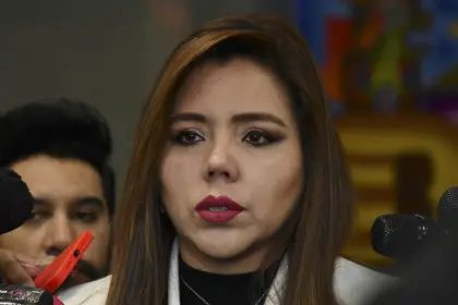 “La democracia no se defiende con dinamita, se defiende con diálogo”, señala viceministra