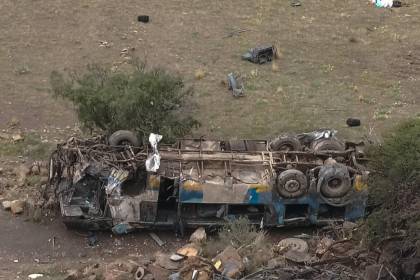 Tragedia en Potosí: Cifra de fallecidos sube a 29; hallaron otro cuerpo donde se accidentó el bus