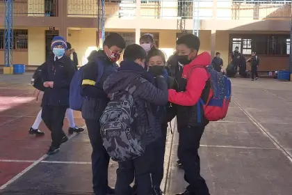 Santa Cruz: El miércoles se evalúa modalidad de clases en municipios con brote de sarampión