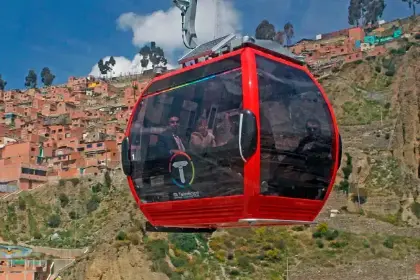 La Paz: Tras las reparaciones, el teleférico vuelve a operar en el tramo Cementerio - 16 de Julio