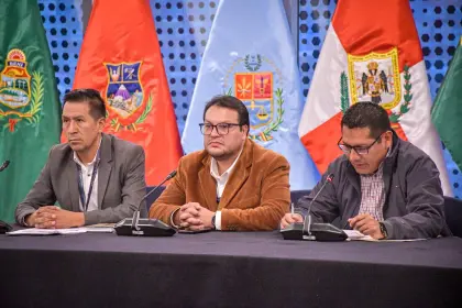 Elección de vocales del TSE: Comisión revisa 83 impugnaciones; este sábado se publica otra lista