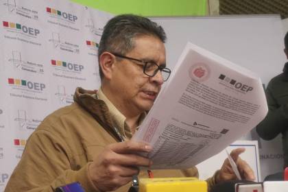 TSE: Si Dunn acreditó el pago en la Contraloría, debe recibir nueva certificación para fundamentar revisión de su caso