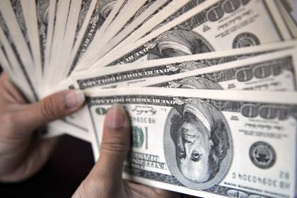 Analista cuestiona modalidad del cambio flexible: “No se puede encontrar el valor real del dólar”