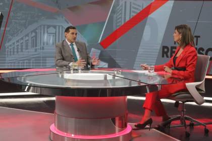 “Un barrio en Argentina tiene cuatro estadios”, Reintsch defiende su propuesta de tres estadios para La Paz 