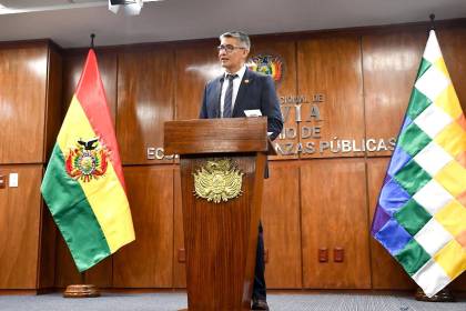 Gobierno se reunirá con sectores productivos para abordar fideicomiso de Bs 2.500 millones para la reactivación