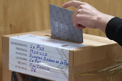 “Hay un voto oculto que podría estar incidiendo en al menos 2% en los resultados totales”, dice encuestadora sobre indecisos