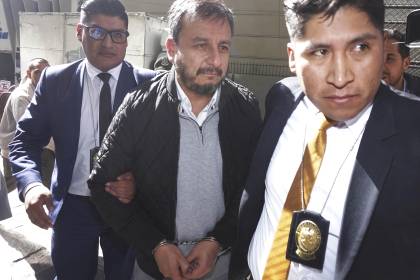 Postergan para este viernes la audiencia cautelar del exministro Medinaceli por el caso ‘gasolina basura’ 