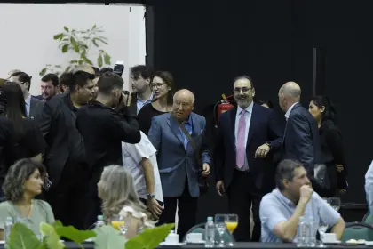 Empresarios calificaron de positiva la reunión con el presidente de la CAF que reiteró compromiso de inversiones