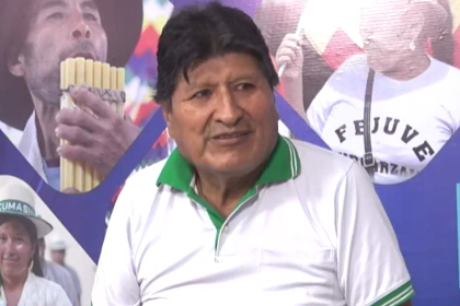 Evo Morales arremete contra el ministro de Economía por el tipo de cambio flexible