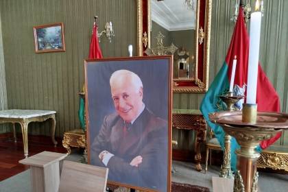 Instalan capilla ardiente en el Teatro Municipal de La Paz en memoria de David Santalla 