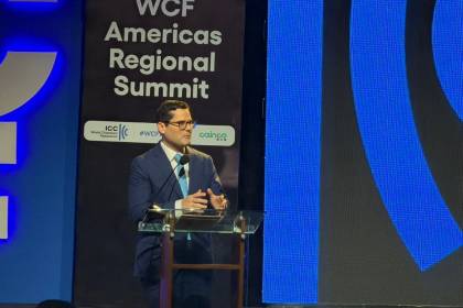 “El futuro de Bolivia no se va definir en los bloqueos”, dice el presidente de Cainco en la inauguración de foro