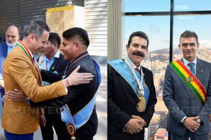 Lara posó junto a Loza y Paz con Manfred en los actos por el grito libertario de Cochabamba