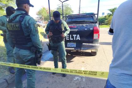 Cívicos se reúnen con el Gobierno, Fiscalía, Policía y otras autoridades por los crímenes en Santa Cruz