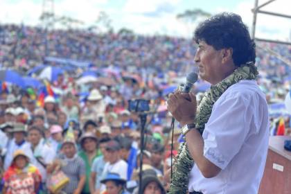 Después de 23 años, Evo deja de ser militante del MAS; el TSE validó su salida del partido azul