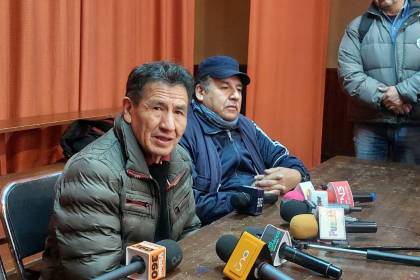 Magisterio paceño reactivará protestas por incremento salarial sin suspender clases