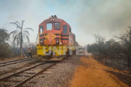 Trenes con carga de soya y gasolina están varados en Roboré ante los incendios