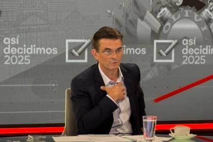 Paz menciona a Camacho y resalta mensaje de “unidad y no confrontación”