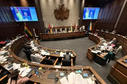 Cámara de Senadores rechaza el Presupuesto General del Estado 2026 