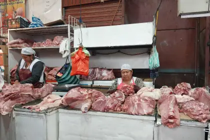 El precio de la carne de cerdo se eleva y supera los Bs 40 el kilo en mercados de Santa Cruz y Cochabamba