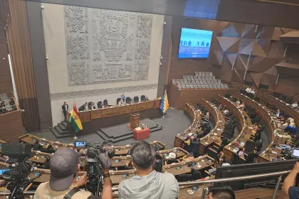 Diputados reinstalan sesión para elegir directiva camaral; se presentaron dos planchas