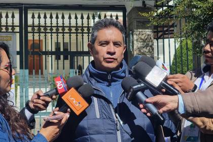 Cinco frentes ya ingresaron al sistema digital del TSE, pero ninguno presentó las listas y documentos en físico