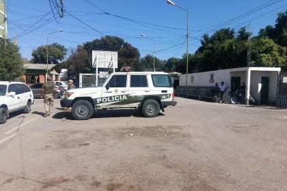 Se hizo pasar como dueño de una casa, la ofreció en venta a una pareja a la que atracó 180.000 bolivianos