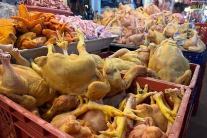 Día 50 de bloqueos: ¿En cuánto está el precio del kilo del pollo en el eje central antes del inicio del fin de semana?