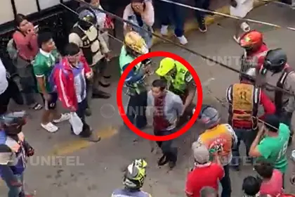 Crimen en Montero: El agresor atacó con un cuchillo a su expareja y luego mató al novio