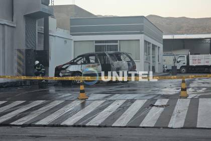 Explosión e incendio en surtidor: No se descarta que haya habido una carga irregular de combustible