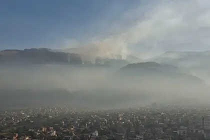Un 90% del incendio en el Parque Tunari fue controlado, pero se registra otro en Vacas