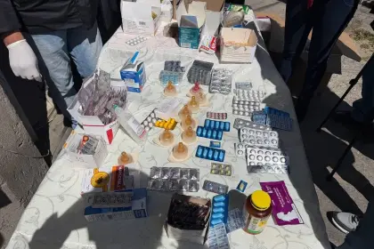 Intervienen farmacia por presunta venta de fármacos de contrabando y aplicación de inyectables vencidos