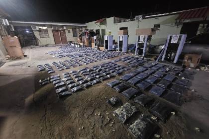 Detectan 356 kilos de marihuana en encomiendas en Viru Viru provenientes de Estados Unidos 