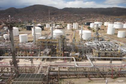 Las refinerías Gualberto Villarroel y Guillermo Elder Bell volverán a producir gasolina y diésel, anuncia el Gobierno