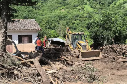 “No perdemos la esperanza de encontrarla”: Familiares buscan a Ramona, una adulta mayor desaparecida tras el desastre en Samaipata