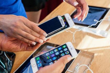 Las 4 cosas que debes fijarte antes de comprar un teléfono celular nuevo 