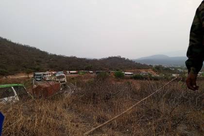 Bloqueo evista: No salen buses desde Santa Cruz al occidente del país