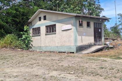 La Policía halló 18 casquillos en el lugar donde acribillaron a un mecánico en el trópico