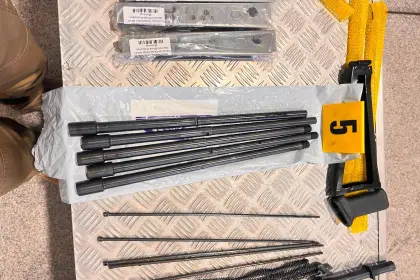Caso armas en Viru Viru: Policía señala que el armamento no está completo y se investiga otros dos envíos previos