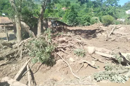 Achira: Inspeccionan zona donde inició riada y descartan chaqueos o derrumbe de presa 