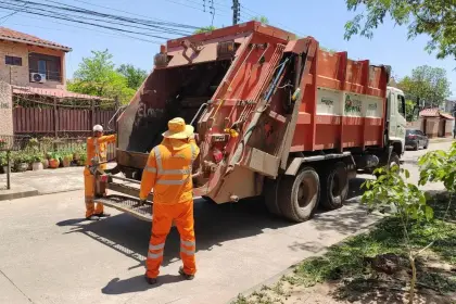 Decreto sobre costos de basura: Analista alerta que en base al principio de esta norma, otros sectores pueden pedir incremento