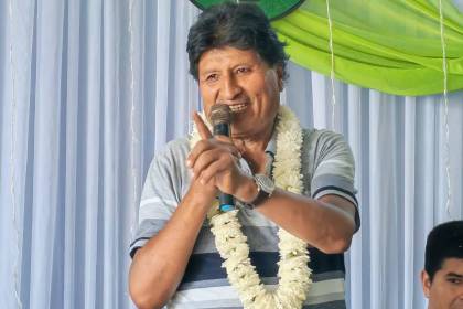 Evo dice que Paz tiene “miedo a la voluntad popular” en medio de la crisis y bloqueos