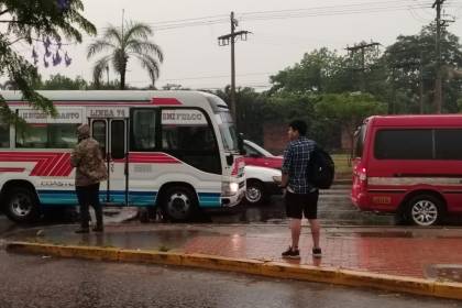 Tormenta eléctrica dejó sin luz a varias zonas de Santa Cruz, confirmó la CRE