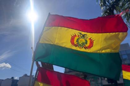 Informe especial: Bolivia celebrará 201 en medio de una crisis